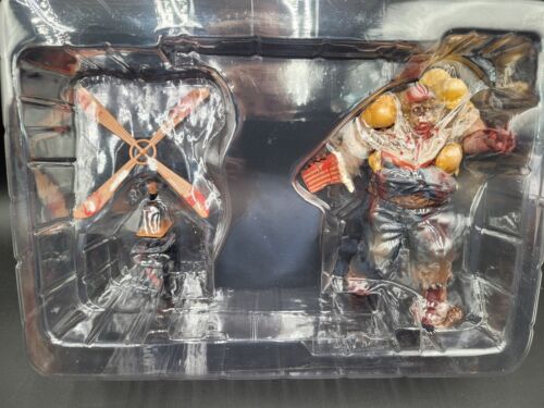 Dead Island Collectible Figurine Set: Popcorn Suicide Zombie