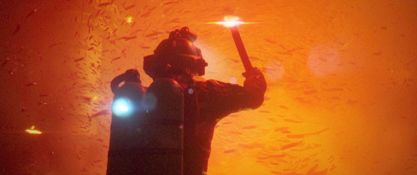 Under the Waves - PlayStation 5