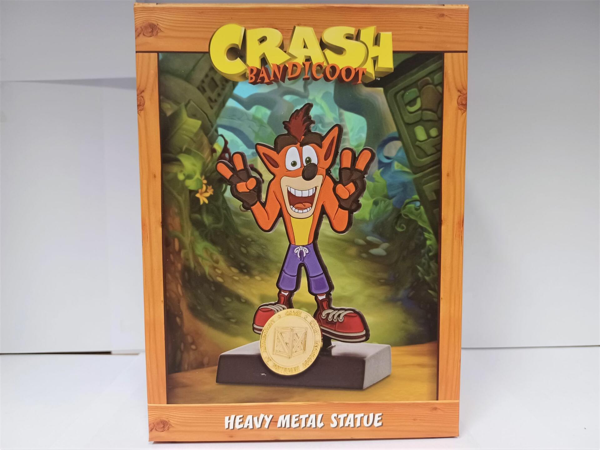 PowerA Heavy Metal Crash Bandicoot Statue - Crash Bandicoot