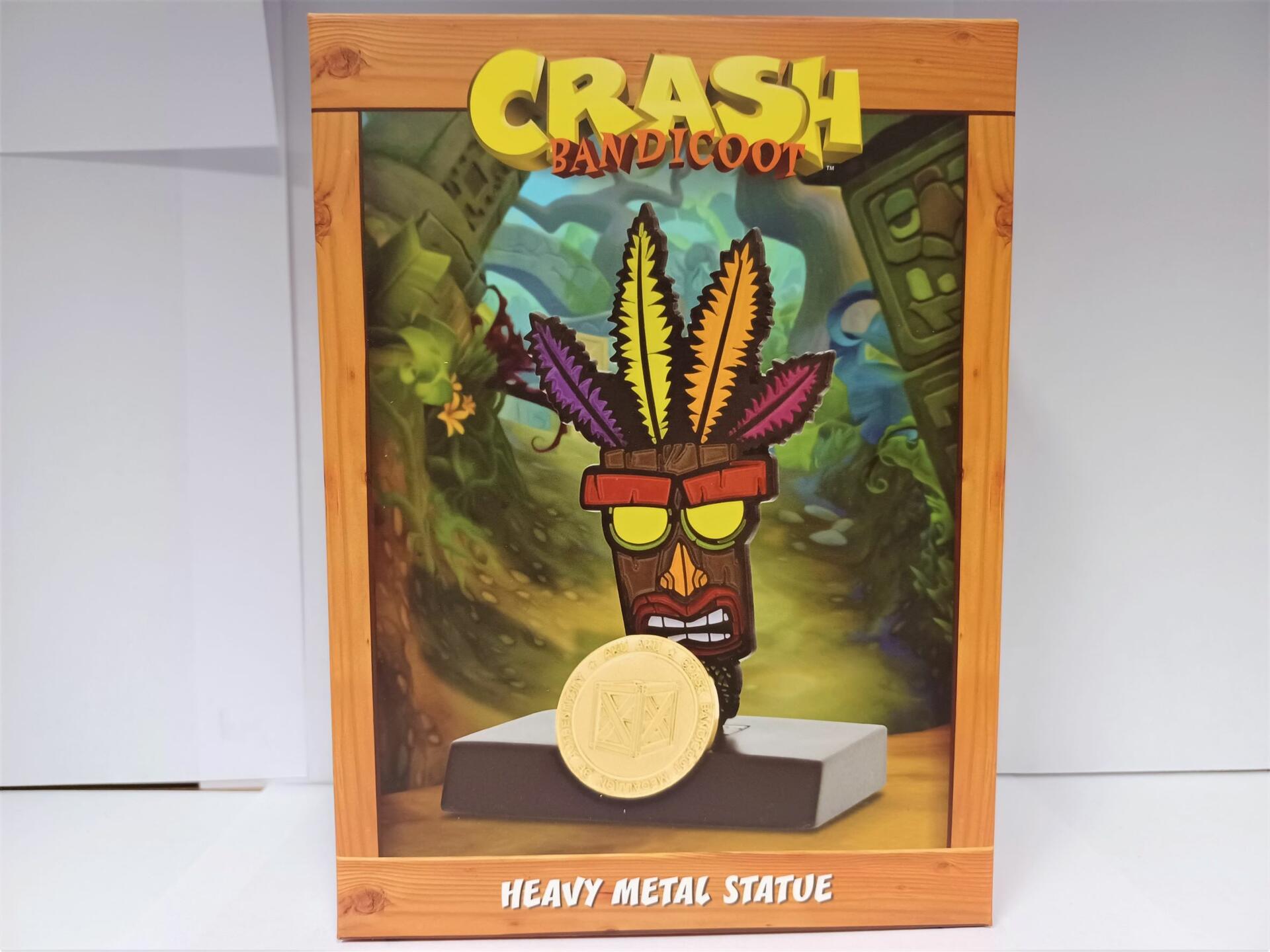 PowerA Heavy Metal Crash Bandicoot Statue - Aku Aku