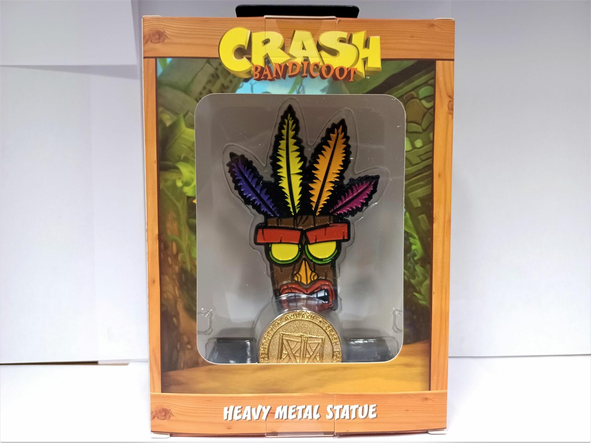 PowerA Heavy Metal Crash Bandicoot Statue - Aku Aku